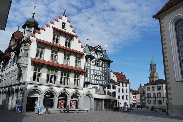 Übersetzungsbüro St. Gallen Deutsch Englisch Französisch Italienisch